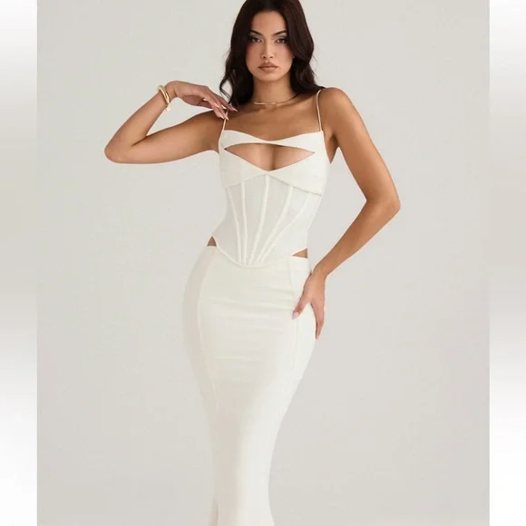 House of CB- Paloma Dress - Picture 1 of 5